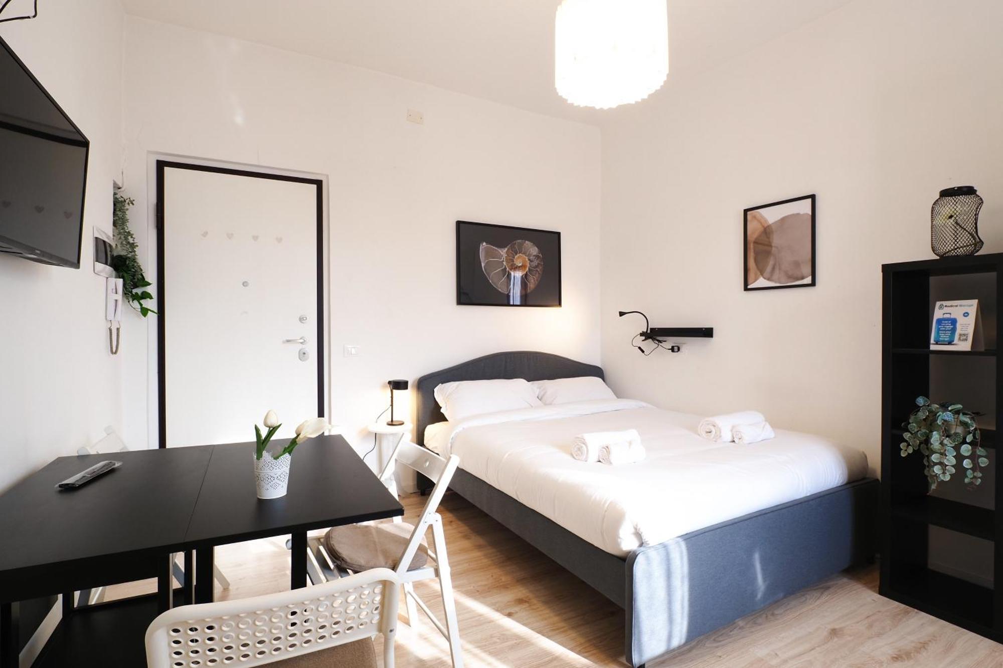 Primopiano - Meda 51 Apartment Milan Bagian luar foto